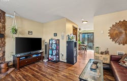 11640 SW IRON HORSE Ln, Beaverton, OR 97008