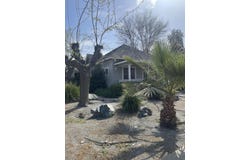 132 N Gale Hill Avenue, Lindsay, CA 93247