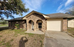 900 E 3RD ST, SINTON, TX 78387