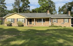 733 Hillwood, Statesboro, GA 30458