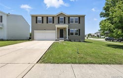 429 Red Coat Trail, Wentzville, MO 63385