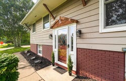 331 Farrell Rd, Duluth, MN 55811