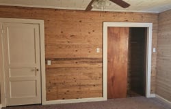 210 S Valley St, Rector, AR 72461