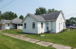 1620 W Centennial, Bowling Green, MO 63334