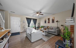 125 Pebble Court, Bowling Green, KY 42101
