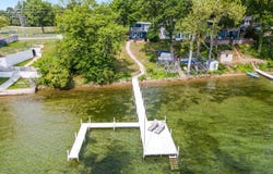 11227 N East Wawasee Drive, Syracuse, IN 46567