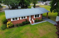 414 E Bostic Street, Beulaville, NC 28518