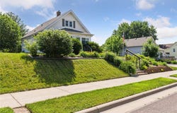 609 1st Avenue SE, New Prague, MN 56071