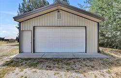 4 E Westmoreland Rd, Deer Park, WA 99006