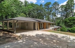 6456 Wright Road NE, Sandy Springs, GA 30328