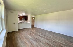 12517 SW 2nd Street, Yukon, OK 73099