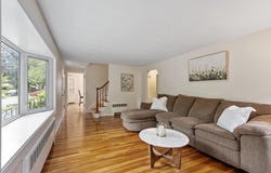 12 Hunt Rd, Bedford, MA 01730