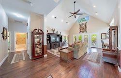 7811 Angelina Drive, Athens, TX 75752