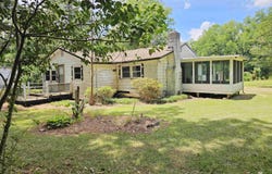 90 Oak Tree St, Hallsboro, NC 28442