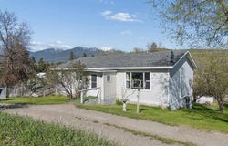112 6th Avenue E, Eureka, MT 59917