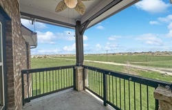 220 SCENIC HILLS DR, La Vernia, TX 78121-5902