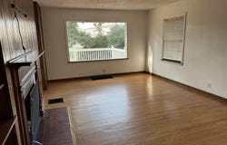 212 W Roosevelt Street, Muncie, IN 47303