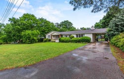 300 Wessinger Drive, Lexington, SC 29072
