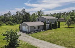 1557 STONYCROFT, GAYLORD, MI 49735