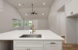 328 Whispering Trail, Gun Barrel City, TX 75156
