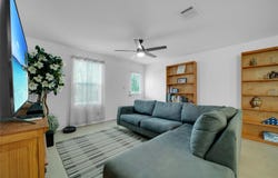 36 Trinity Cir, Lockhart, TX 78644