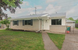 42070 Mcbride Avenue, Belleville, MI 48111