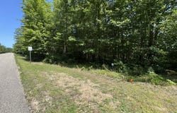S Deer Run Rd, Kinross, MI 49752