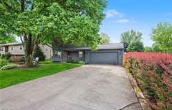 120 Winter Lane, Cortland, OH 44410