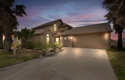 1022 CAPE VELERO DR, ROCKPORT, TX 78382