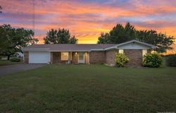 930 Lcr 724, Thornton, TX 76687