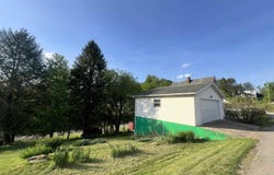 46 Grand Avenue, West Union, WV 26456-8509