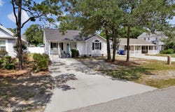 115 NE 29th Street, Oak Island, NC 28465