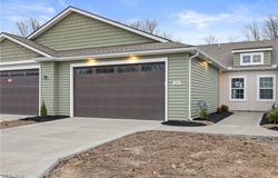 208 Alexander Drive, Elyria, OH 44035