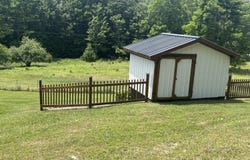 68 Hurd Rd, Nettie, WV 26681