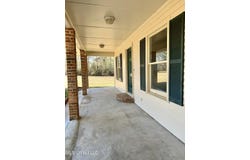 22 Longmire Road, Natchez, MS 39120