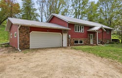 1237 County Road N, Roberts, WI 54023