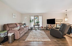 1001 Pawnee Drive NW, Cedar Rapids, IA 52405