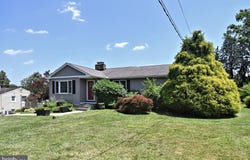 551 WALTER Road, WARMINSTER, PA 18974
