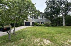 10 Freeman Road, Yarmouth Port, MA 02675