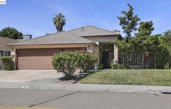 1491 Velasquez Ln, Tracy, CA 95377