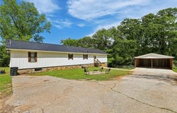 1060 Stephen Street, Greensboro, GA 30642