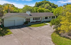 5250 Rock Island Road, Tamarac, FL 33319