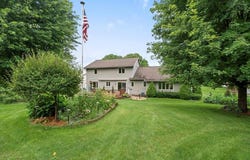2524 CARRIEDALE Court, Fitchburg, WI 53711