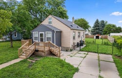 2816 9th Street, Columbus, NE 68601