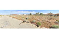 8260 Rea Avenue, California City, CA 93505