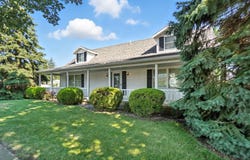402 E Mechanic Street, Wapakoneta, OH 45895