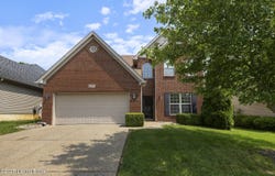 8811 Eli Dr, Louisville, KY 40291