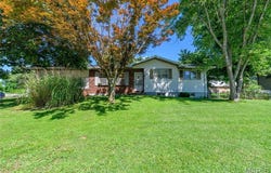 1201 Hull Valley Drive, Waynesville, MO 65583