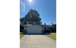 1736 Gladwin Drive, Mayfield Heights, OH 44124