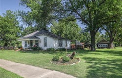 311 E Mary Street, Yates Center, KS 66783